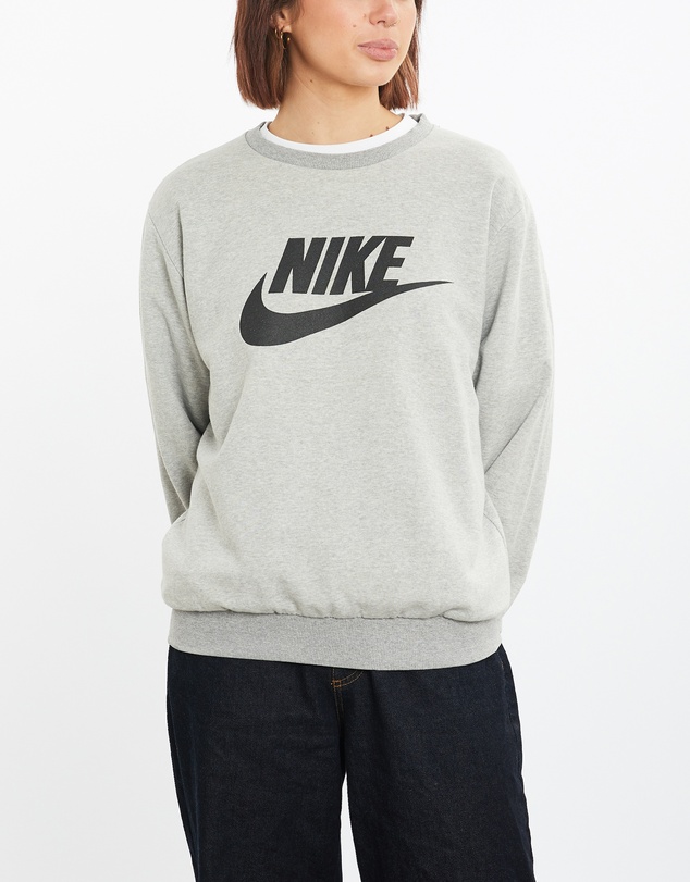 Vintage by The Real Deal - Pre Loved - Vintage Nike Sweatshirt
