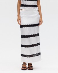 Third Form - Sevin Lace Panelled Skirt