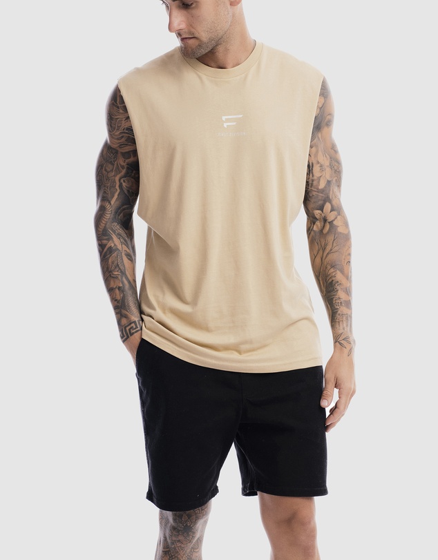 First Division - Pro Centre Tank