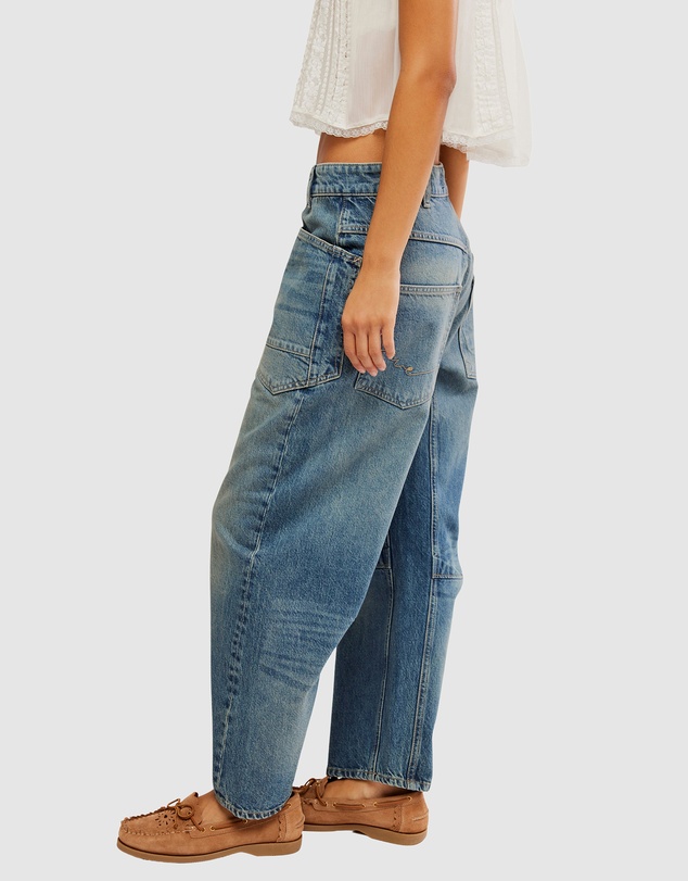 Free People - Minimalist Moxie Boyfriend Jeans