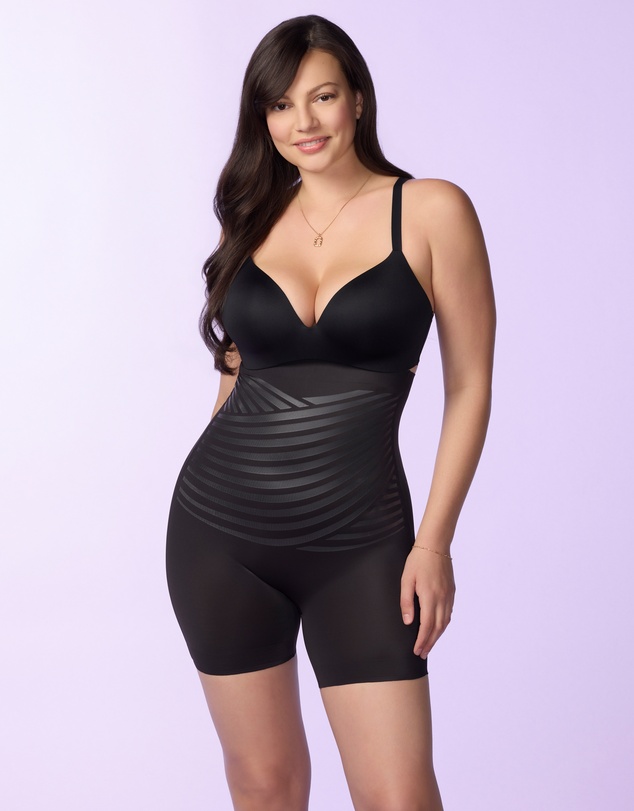 Naomi & Nicole - Mark My Curve Ultra-High Waist Shaping Short