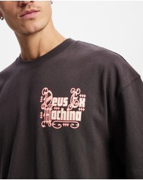 Deus Ex Machina - Junkyard Dog Tee - ICONIC EXCLUSIVE