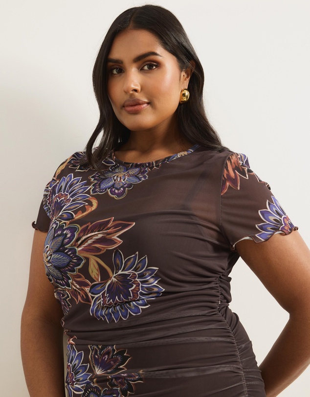 Atmos&Here Curvy - Elsie Mesh Cap Sleeve Maxi Dress