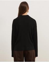 Atmos&Here - Eden Rib Collar Knit