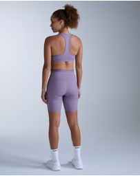 2XU - Form Stash Hi-Rise 6 Inch Compression Shorts with Pockets