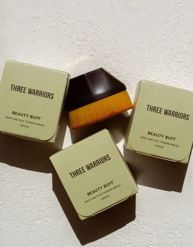 Three Warriors - Beauty Buff Brush