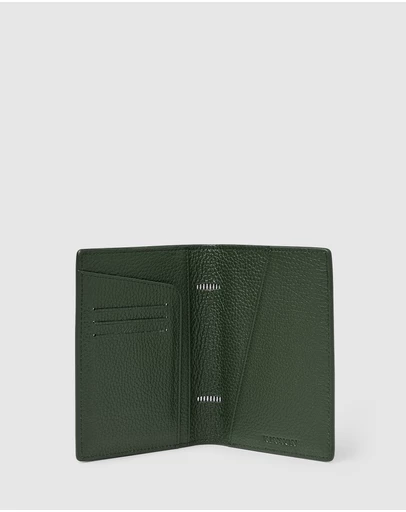 Kinnon - Earle Passport Holder