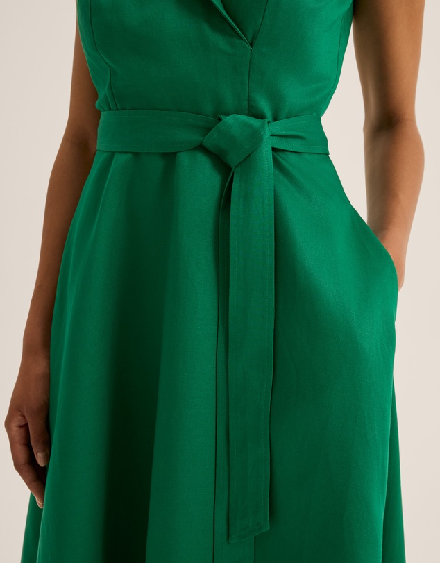Review - Oleander Sleeveless Shirt Dress