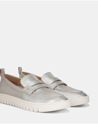 Vionic - Uptown Loafer - Silver Leather