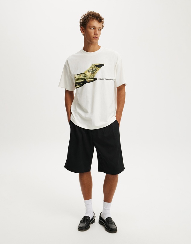 Cotton On - Box Fit Premium Music T-Shirt