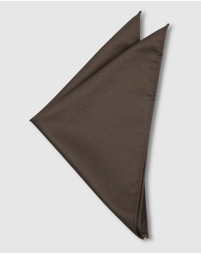 yd. - Dakota Pocket Square