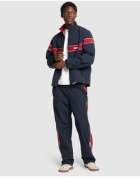 GUESS Jeans - GUESS JEANS Windbreaker Jacket