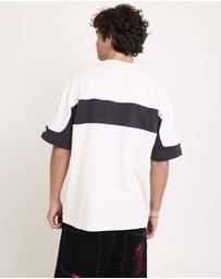 Insight - Era T-Shirt