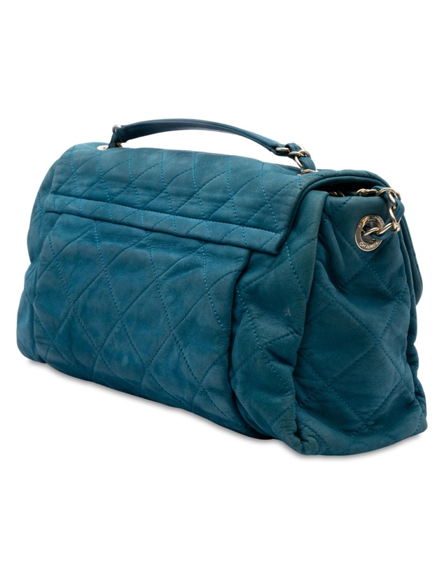 Pre-Loved by Azura Reborn - Pre-Loved Large Quilted Iridescent Calfskin Chic Quilt Flap