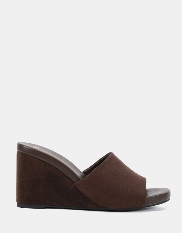 Novo - Banter Wedges