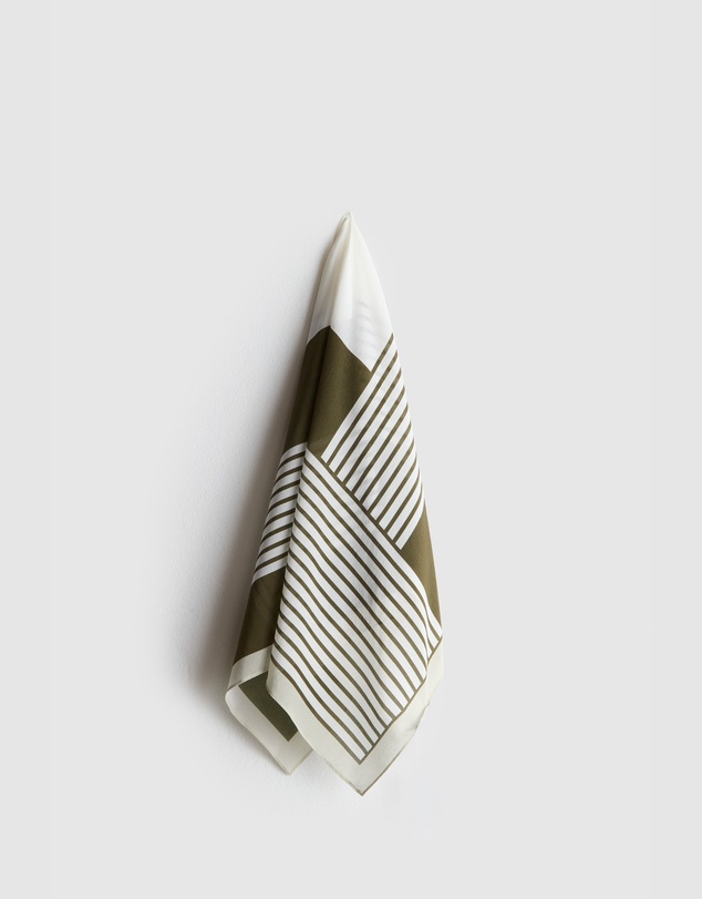 Evity - Silk Scarf Geometric Print