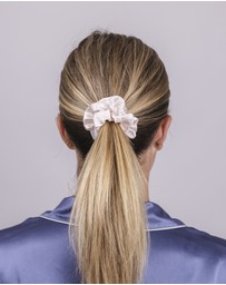 SILK MAGNOLIA - Pure Silk Scrunchie