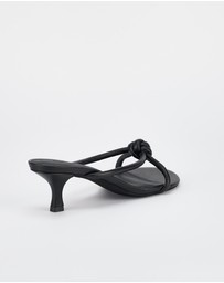 Sol Sana - Antibes Mule