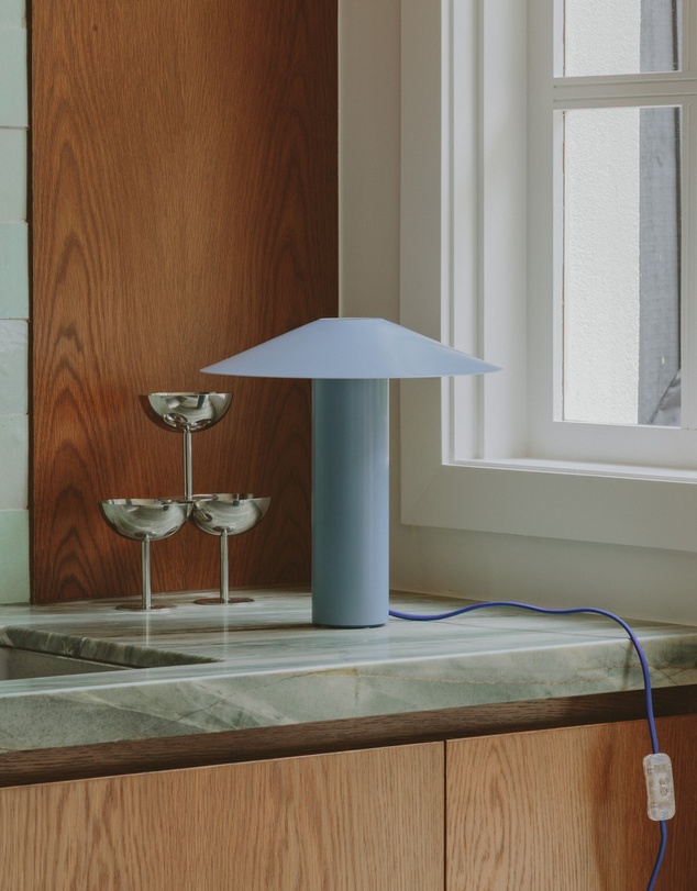 Dennis Did It - Hoist Lamp Faded Denim
