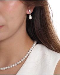 Elli Jewelry - Earrings Drop Elegant with Zirconia And Shell Core Pearls in 925 Sterling Silver