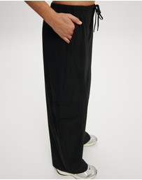 Cotton On Body Active - Woven Balloon Pant
