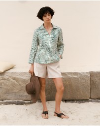 Trenery - Yarn Dyed Linen Blend Tailored Short in Flax