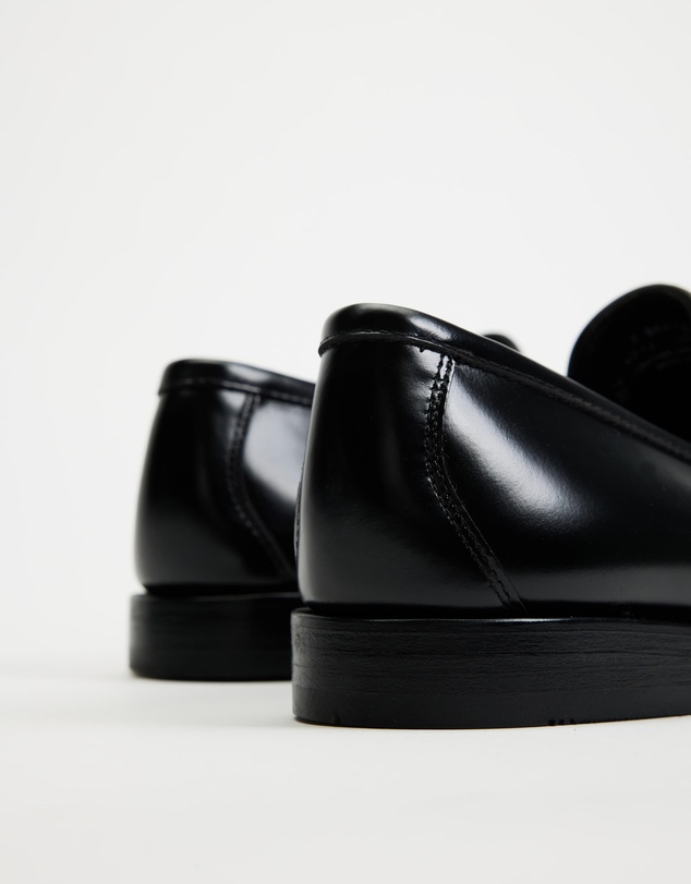 G. H. BASS - Cobra Venetian Loafers