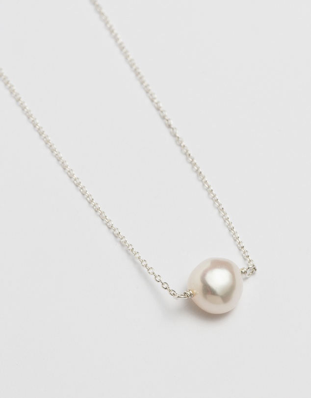 Kirstin Ash - Pearl Choker
