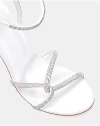 Novo - Powerful Heels