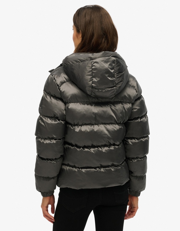 Superdry - Slim Fit Hooded Luxe Sports Puffer