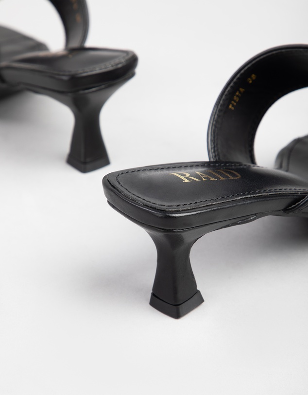 RAID - Tista toe post heeled mule sandals in Black