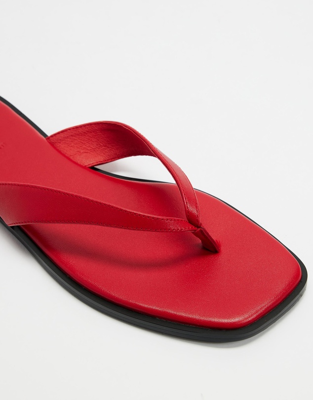 AERE - Flat Leather Thongs