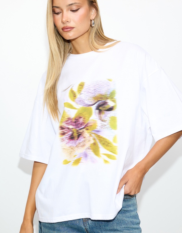Dazie - Blurred Floral Oversized Graphic Tee
