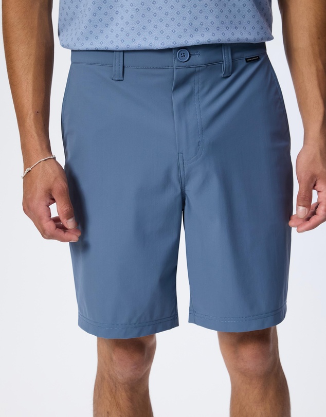 TravisMathew - Hero Hour Golf Shorts 8In