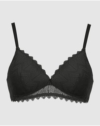 Naturana - Wirefree Triangle Cup Padded Lace Bra