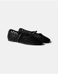 La Tribe - Amia Flats