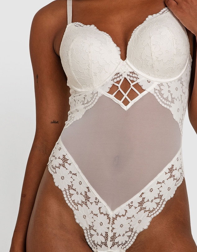 Bras N Things - Saskia Contour Plunge Bodysuit