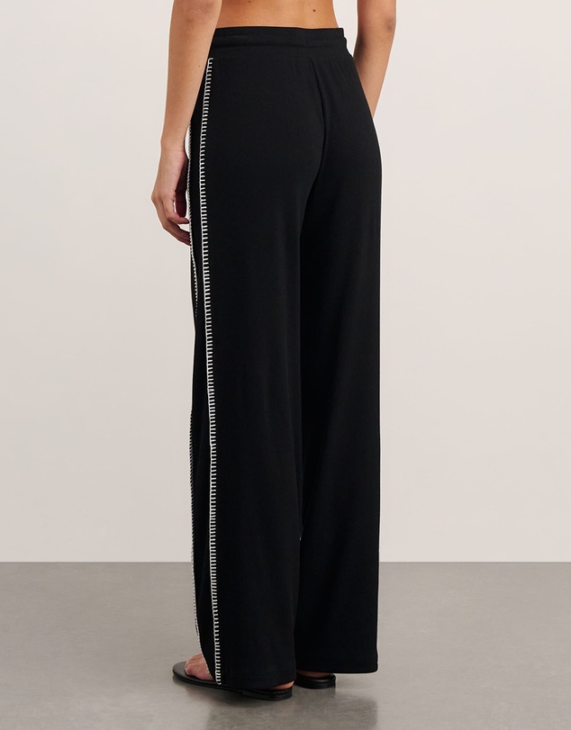 Jag - Celina Pant
