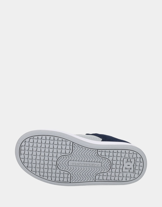 DC Shoes - Boys 4 to 16 Manteca 4 V Skate Shoes
