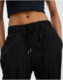 Third Form - Rolling Wave Trousers