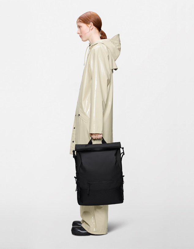 RAINS - Trail Mountaineer Rolltop Black