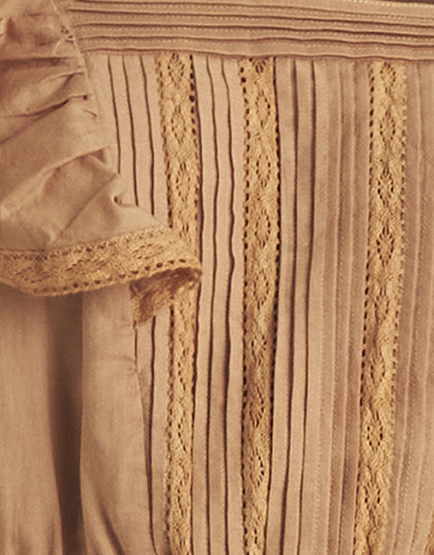 Zerafima - Prairie Lace Crop Cami