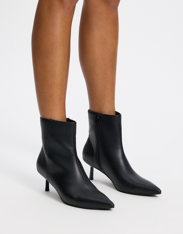Dazie - Beth Ankle Boots