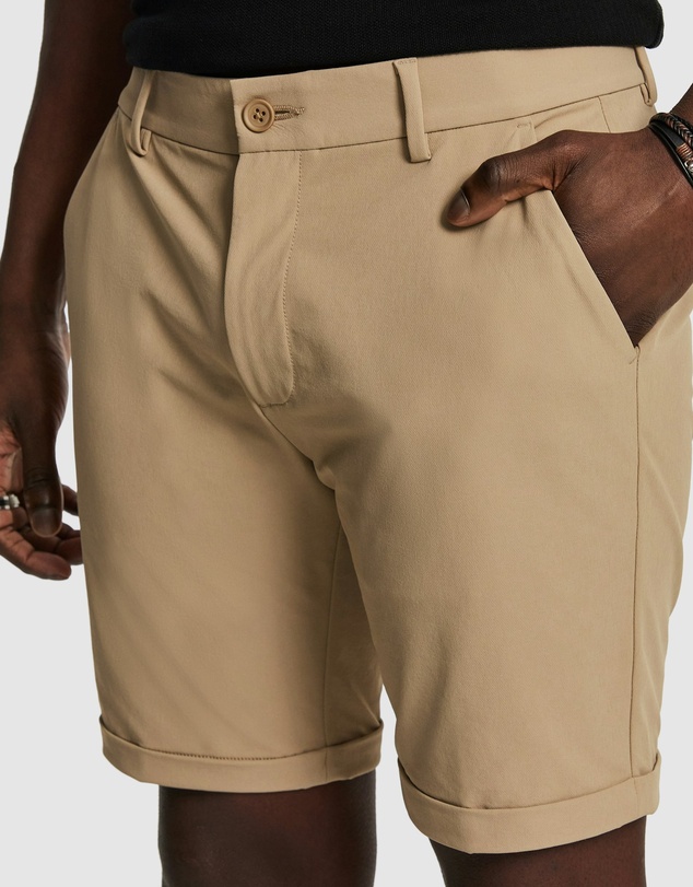 yd. - Performance Stretch Short