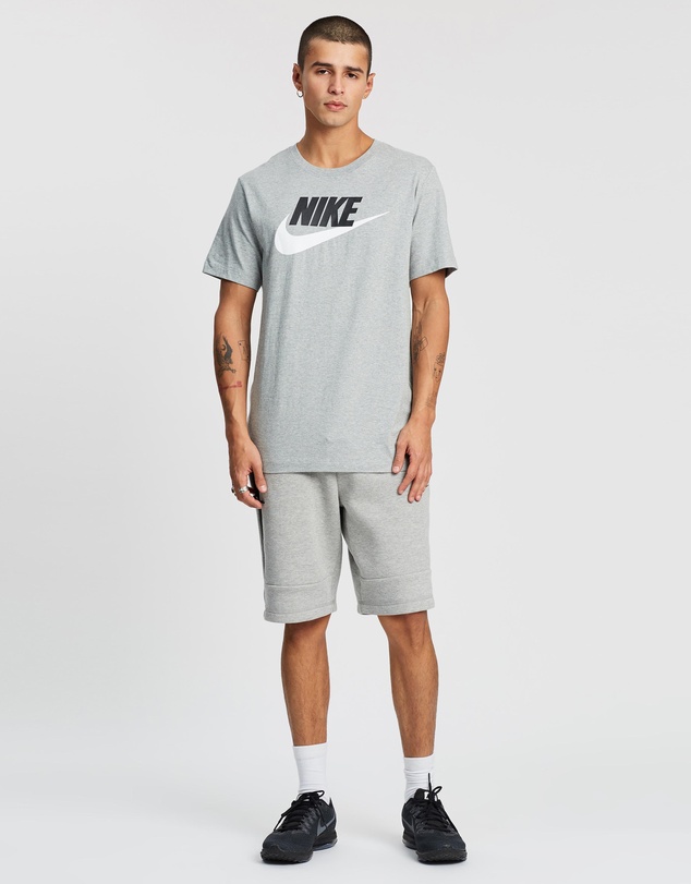 Nike - Futura Icon Tee