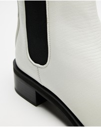 Senso - Milan