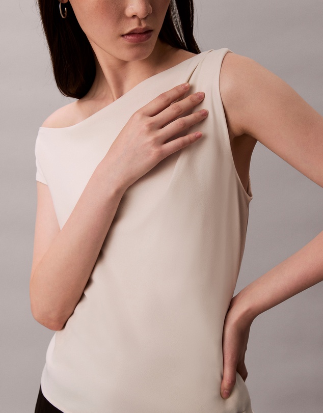 Calvin Klein - Crepe One Shoulder Top