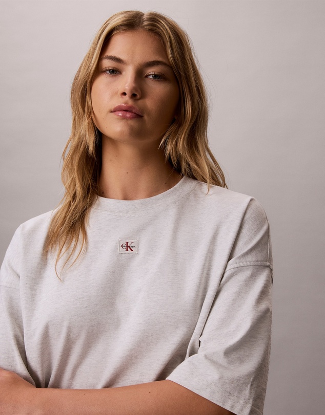 Calvin Klein Jeans - Oversized Woven Logo Tee