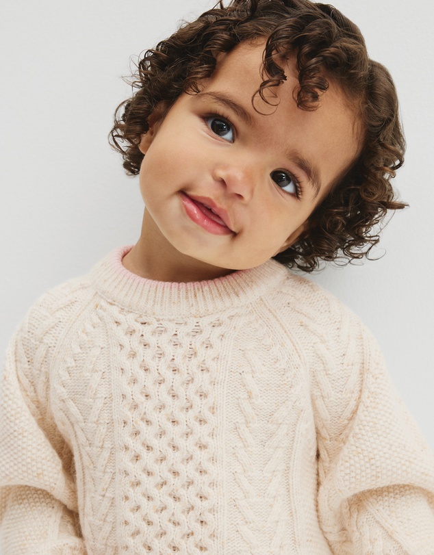 Country Road - Tipped Cable Knit