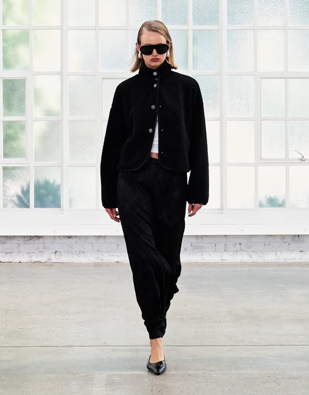 Staple the Label - Katya Crop Sherpa Jacket